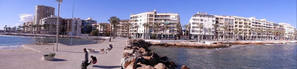 Sea view, Street view