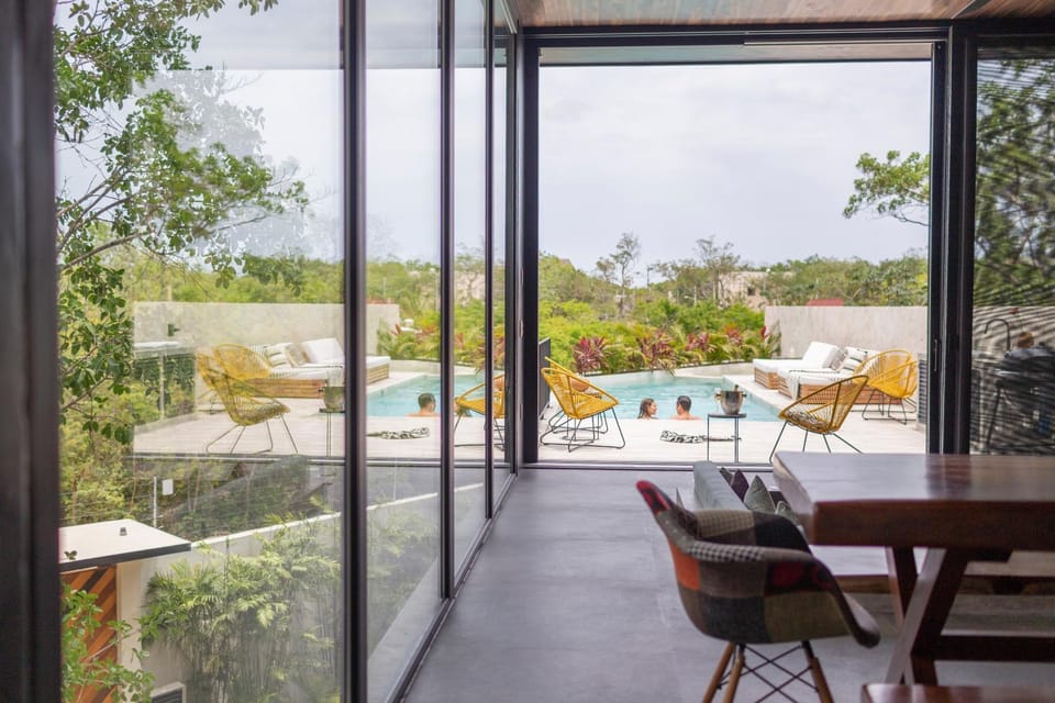 Patio, Day, View (from property/room), Balcony/Terrace, Living room, Seating area, Dining area