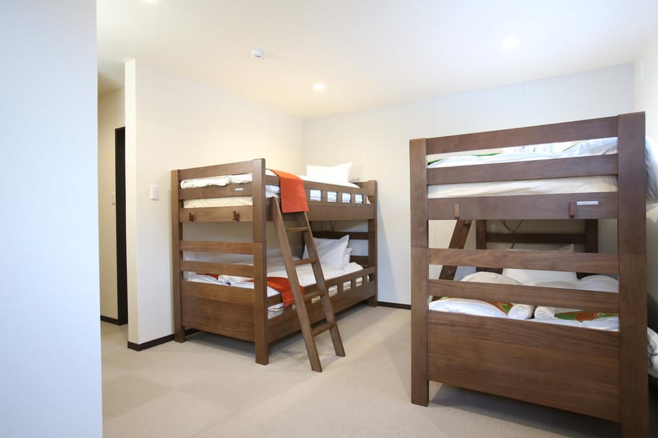 bunk bed