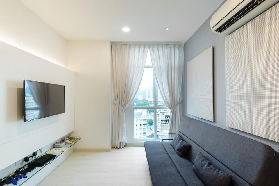 Communal lounge/ TV room, TV and multimedia, Living room, Seating area