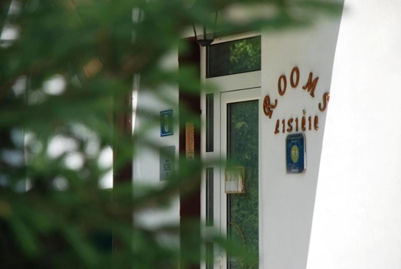 Rooms Lisičić Bed and Breakfast in Montenegro