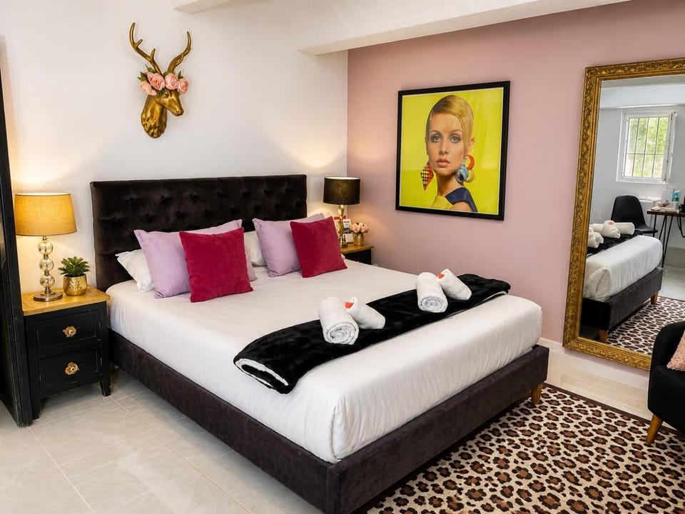 Bed, Bedroom