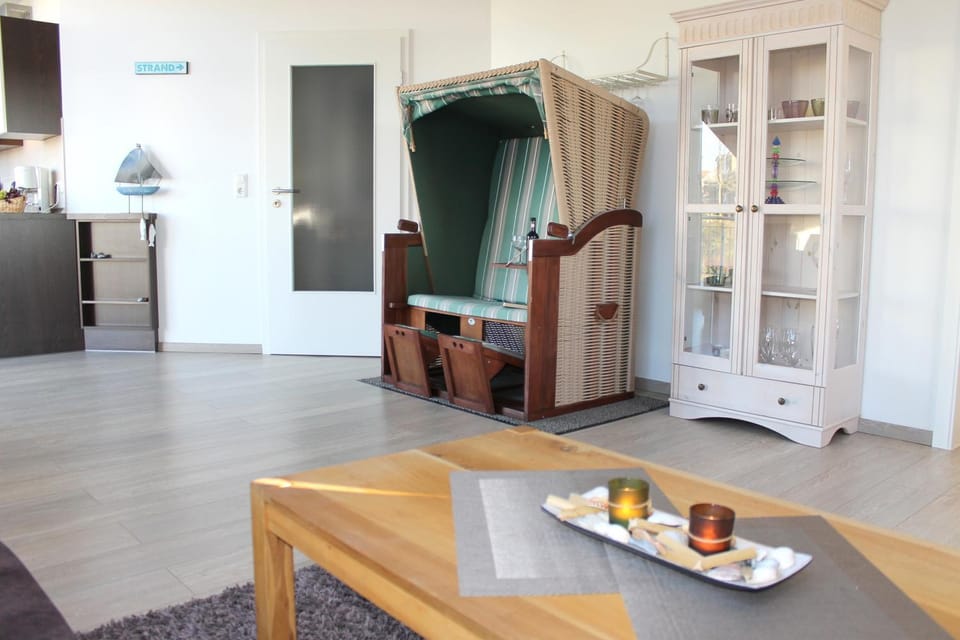 "Grüntal 8 - Whg 9" Wohlfühloase in ruhiger Lage 52 qm Wohnfläche zzgl 12 qm großzügiger Dachterrasse! Apartment in Grömitz
