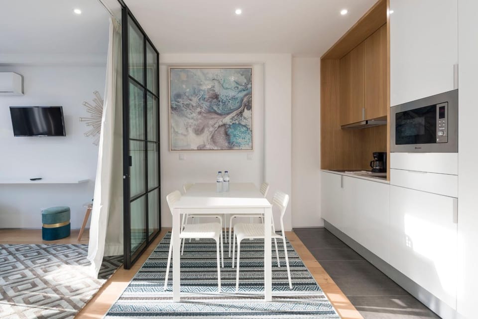 LovelyStay - Wohaza Apartment with free private parking Apartment in Porto