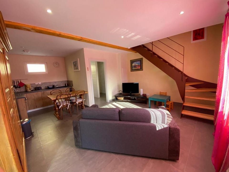 Le Noyer House in Grand Est