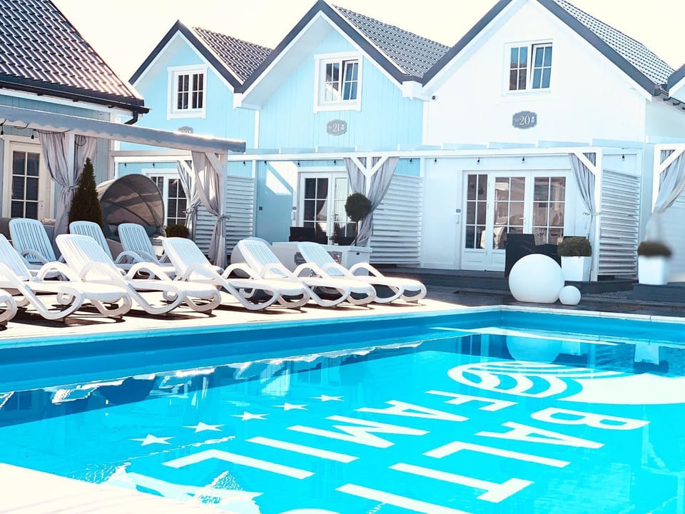 Property building, Communal lounge/ TV room, Day, View (from property/room), Kids's club, Pool view, Pool view, Swimming pool, sunbed