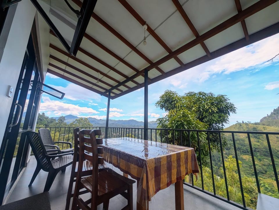 Patio, Day, Natural landscape, View (from property/room), Balcony/Terrace, Dining area