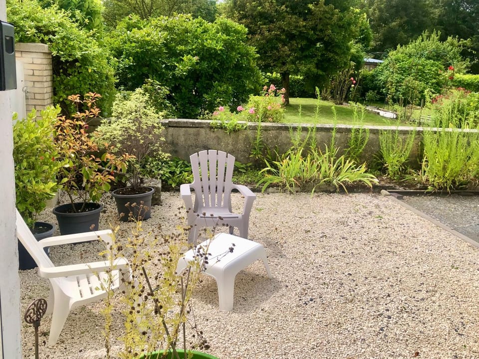 CHAMBRE POMME HAPPY close to Bayeux Normandie 1 pers Bed and Breakfast in Normandy