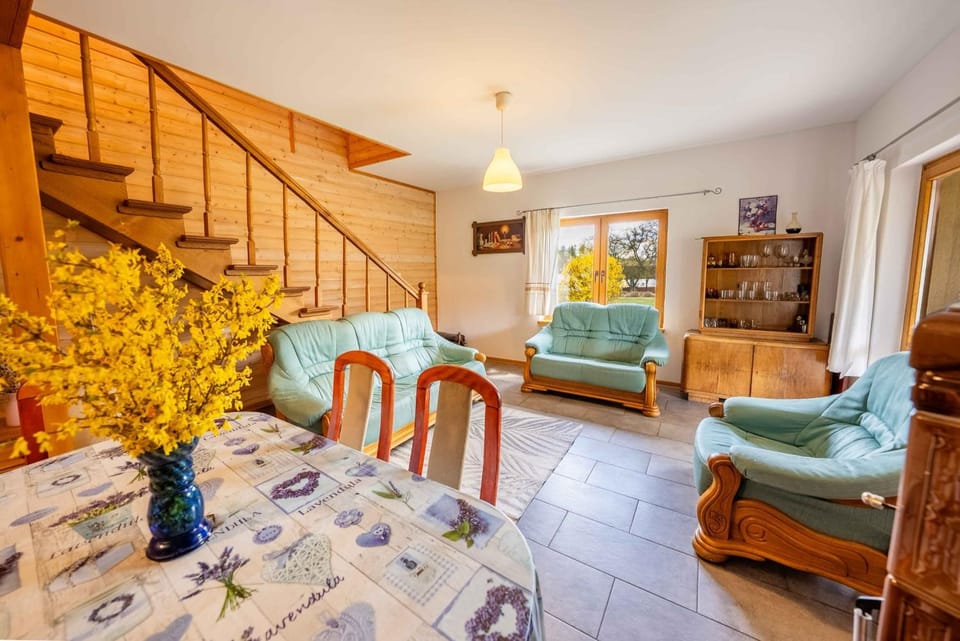 Wypoczynek na Kaszubach przy jeziorach i lasach Farm Stay in Pomeranian Voivodeship