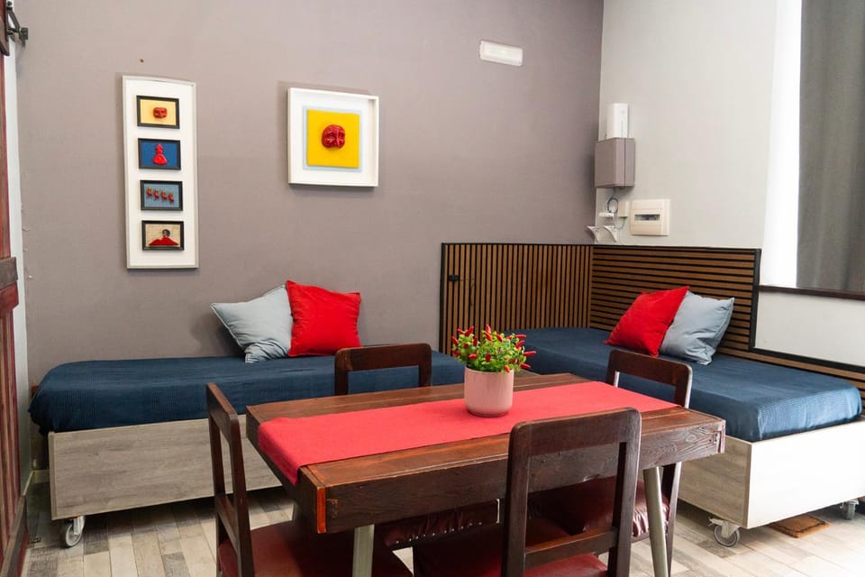 Living room, Dining area