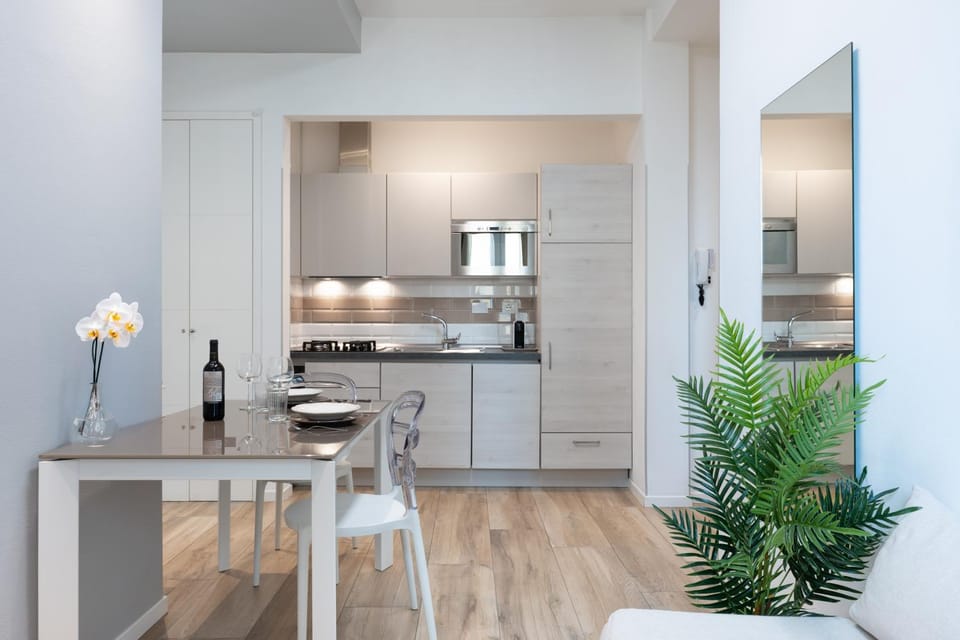 Kitchen or kitchenette, Living room