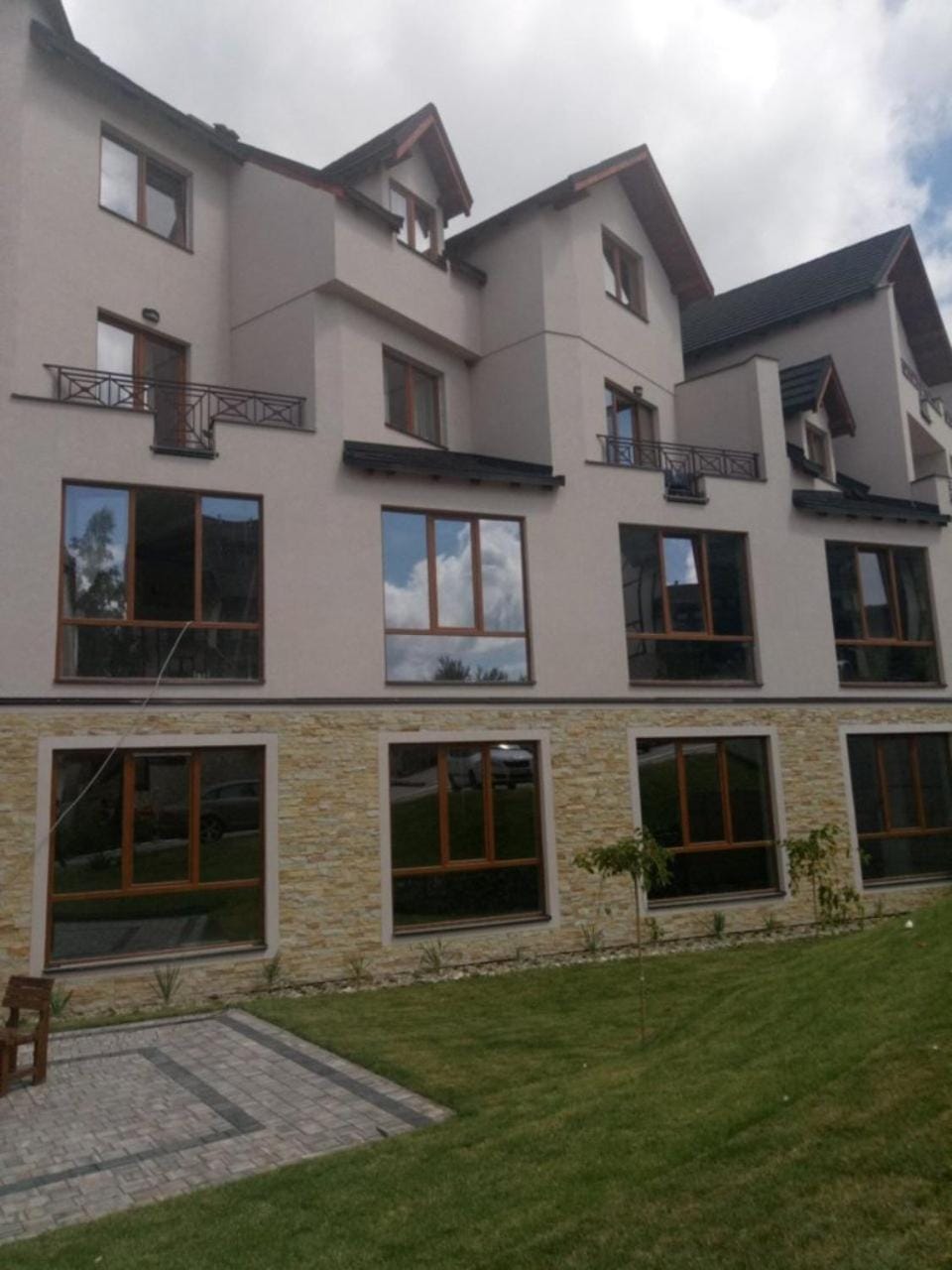 Property building, Day