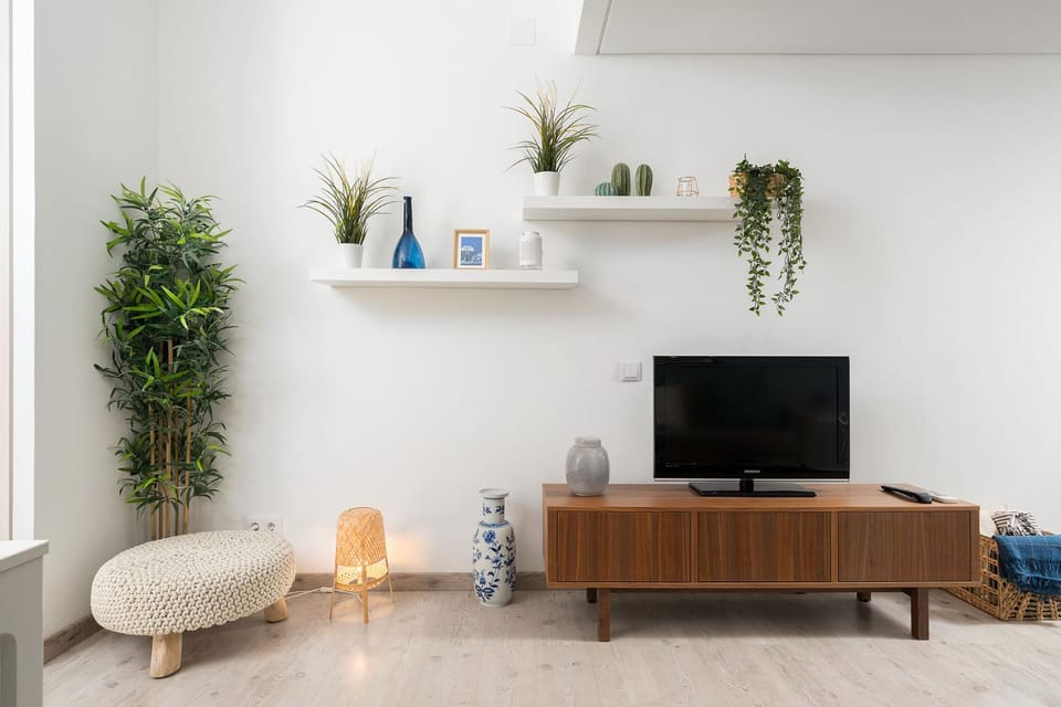 Communal lounge/ TV room, TV and multimedia, Living room