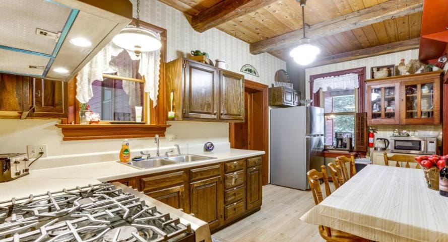 Deer Creek Winery at Watson Estate Bed and Breakfast in Pennsylvania