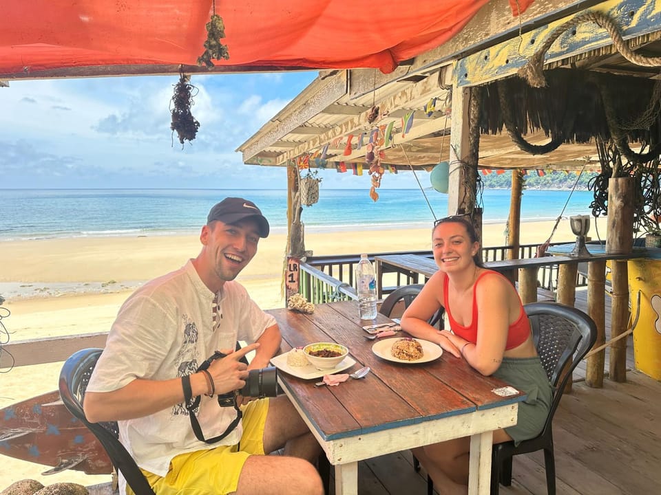 Restaurant/places to eat, Restaurant/places to eat, People, Beach, Food