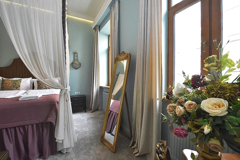 Inner Blossom Apartment in Lithuania