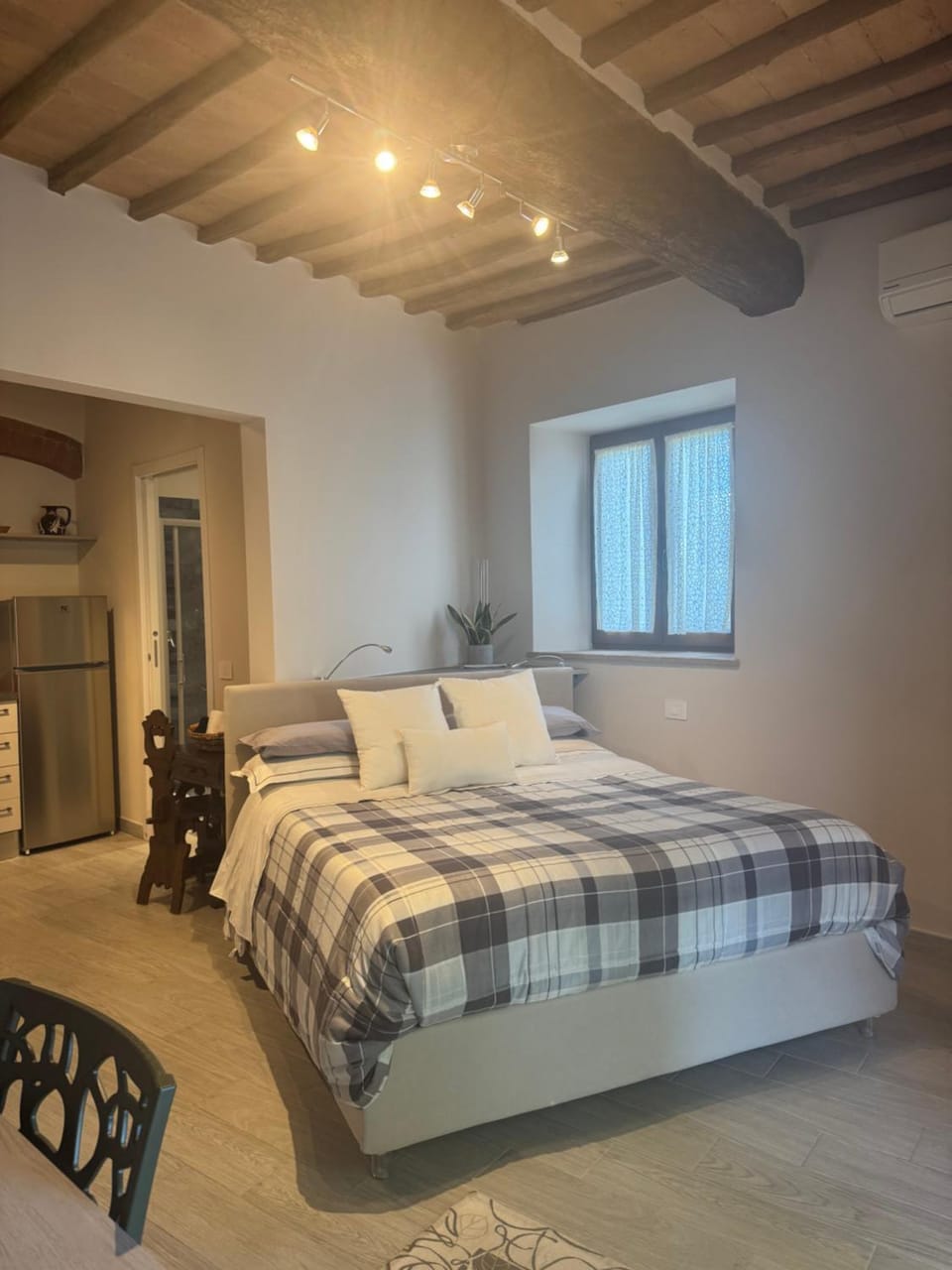 Bathroom, stove, washing machine, kitchen