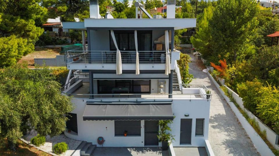 Property building, Balcony/Terrace