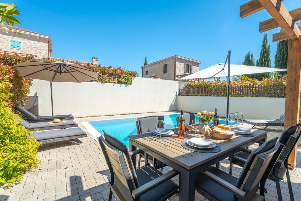 Luxury Stone Villa Zanelli Villa in Medulin