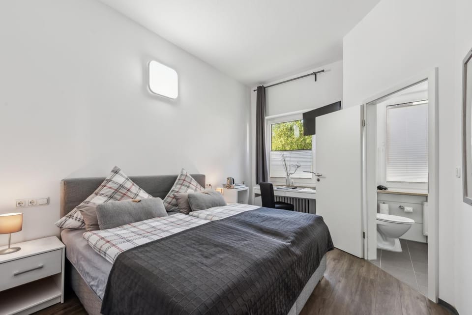 Bed, Photo of the whole room, Bedroom, towels, wardrobe