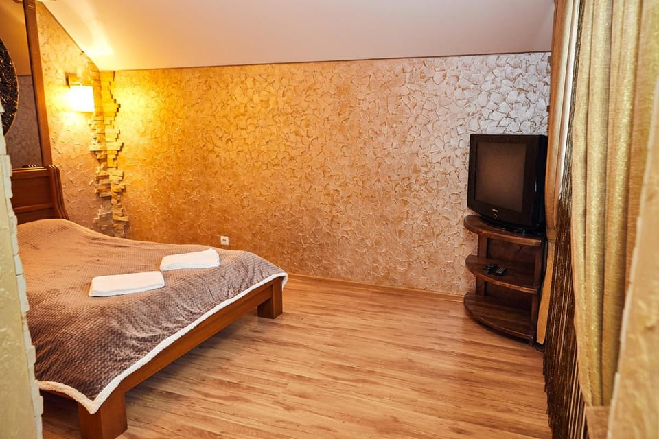 Инь-Янь Inn in Ukraine