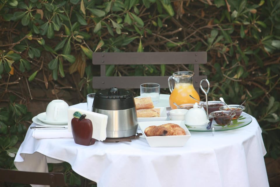 Garden view, Continental breakfast