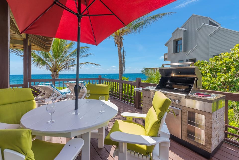 BBQ facilities, Balcony/Terrace, Dining area, Sea view