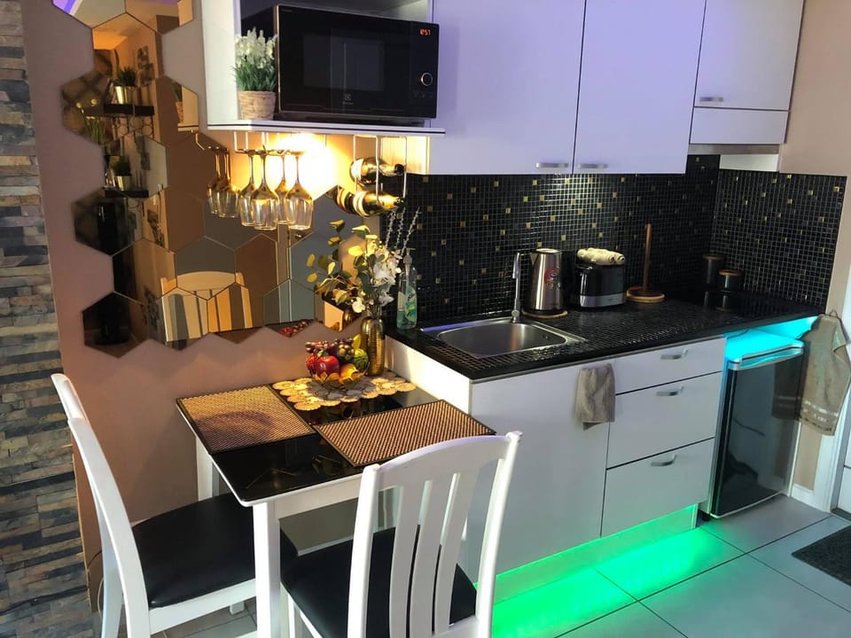 Tropical Garden Apartment in Pattaya City