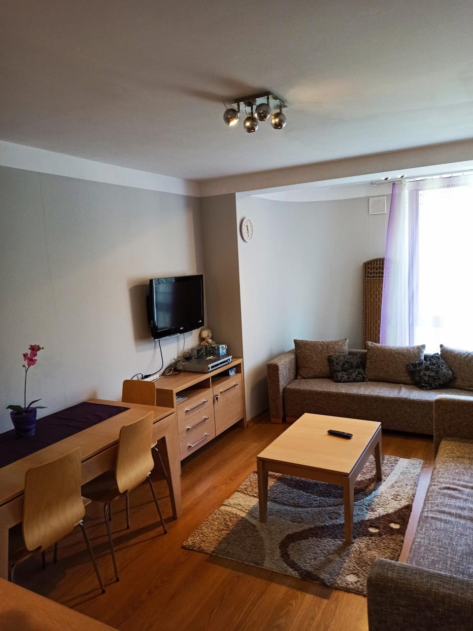 APARTHOTEL KRYNICA Apartment in Lesser Poland Voivodeship