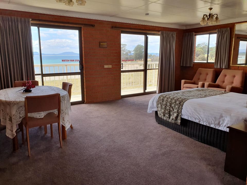 The Waterloo Hotel Motel in Tasmania