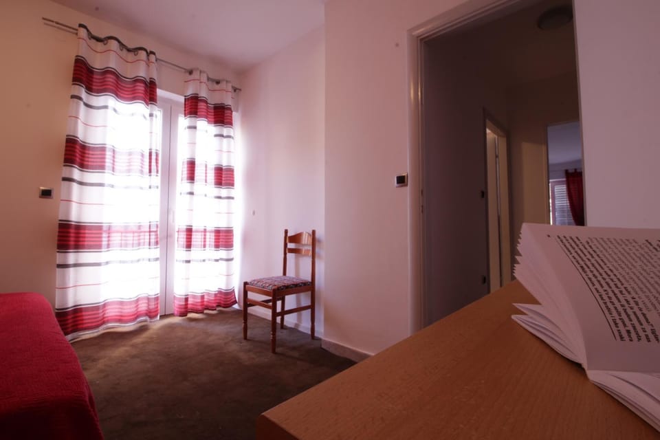 Apartments Meira br4 Bed and Breakfast in Split-Dalmatia County