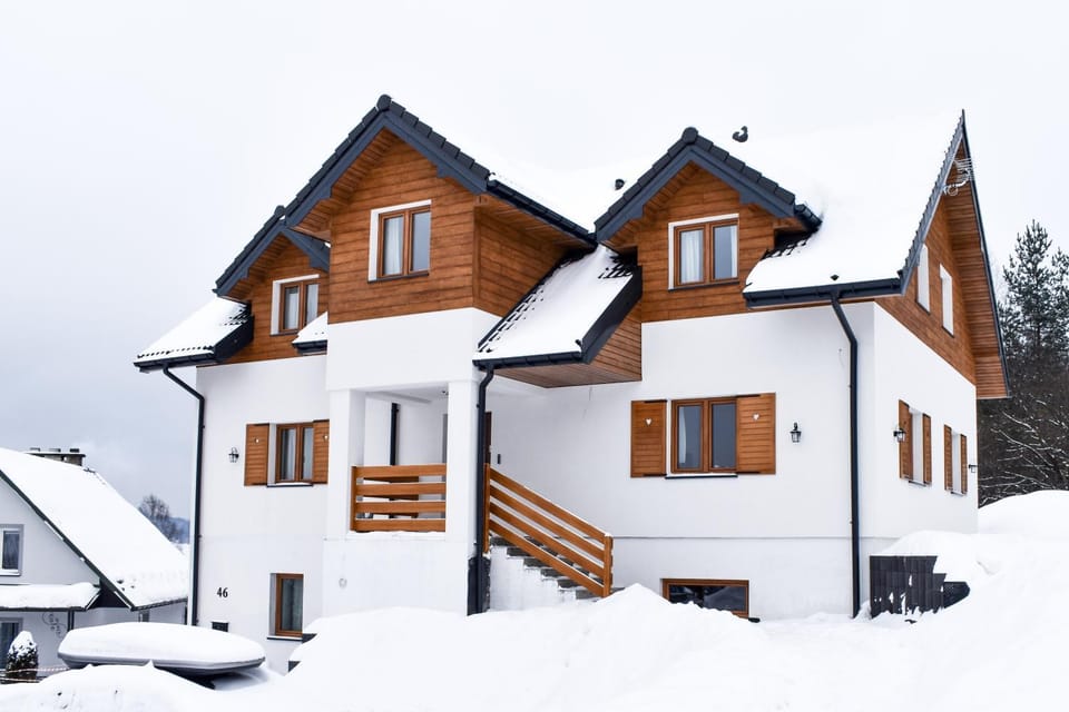 Property building, Winter