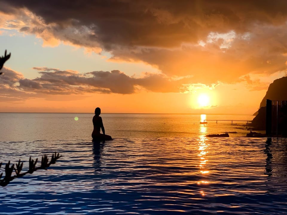 Natural landscape, Pool view, Sunset