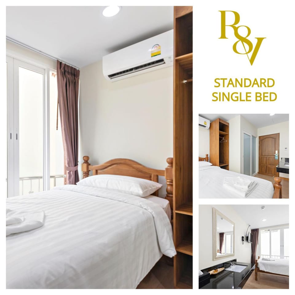 Royale 8 Ville Guest House Bed and Breakfast in Bangkok