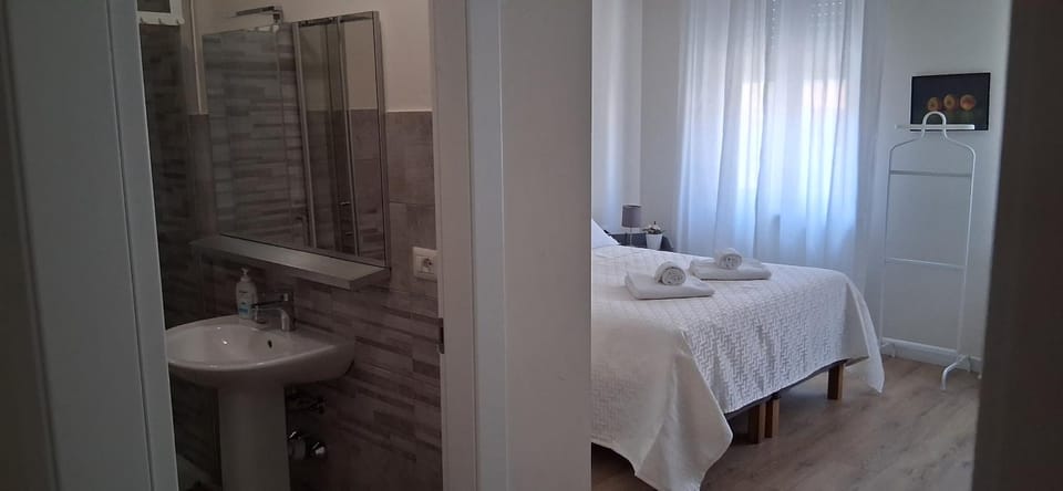 Affittacamere Risorgimento Bed and Breakfast in Province of Lecco