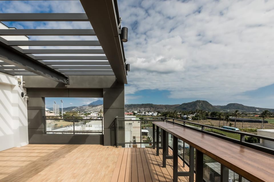 Off site, Day, Natural landscape, Balcony/Terrace