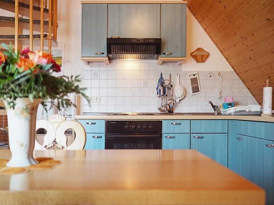 Ferienhaus Weinhardt - Whg 2 Apartment in Zingst