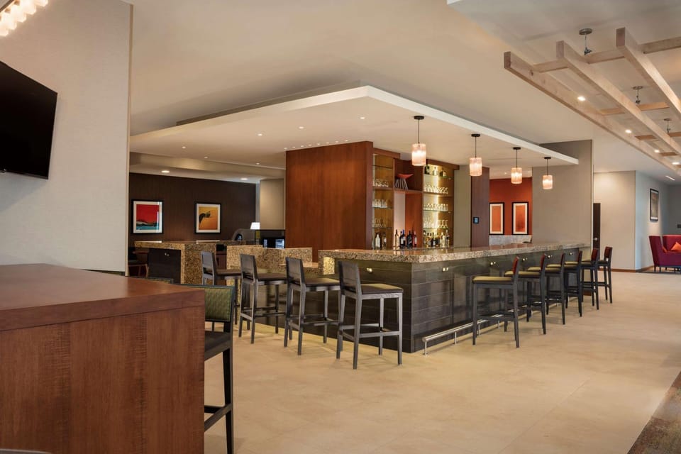 Lounge or bar, On site