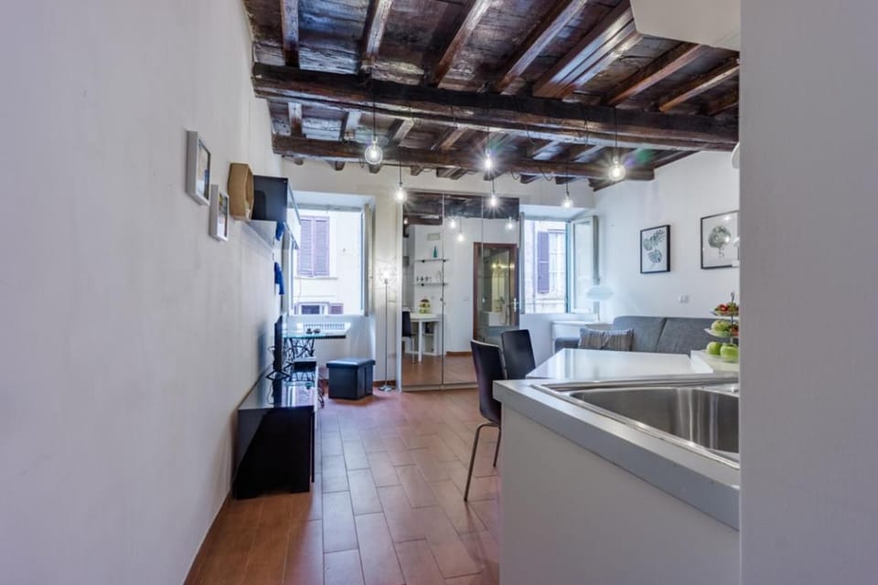Other, Photo of the whole room, Communal kitchen