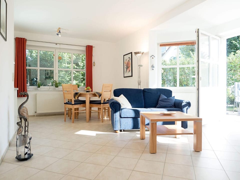 Kranichrast 1 Whg 2 Apartment in Zingst