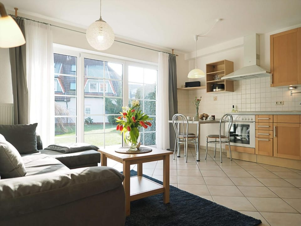 Alte Reihe 10 - Silbermöwe 2 Apartment in Zingst