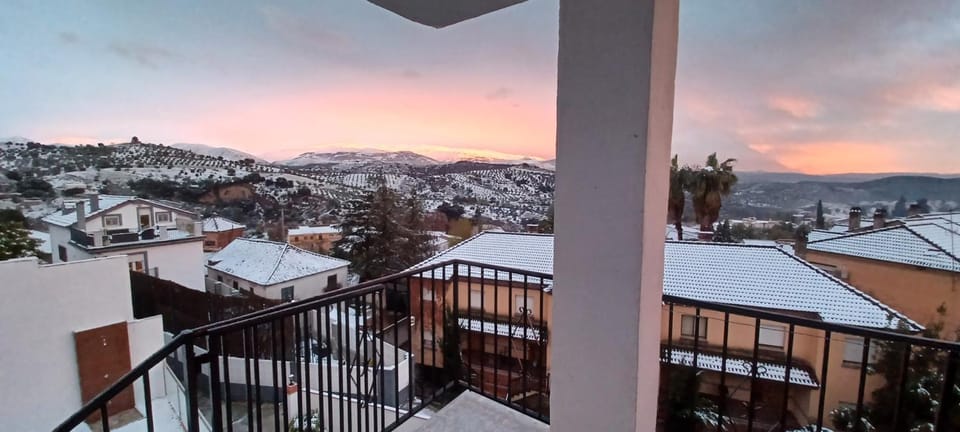 Balcony/Terrace, Mountain view