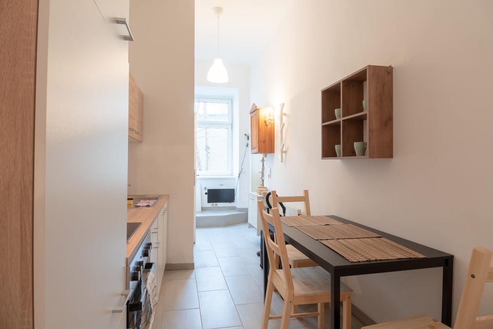 Coffee/tea facilities, Dining area