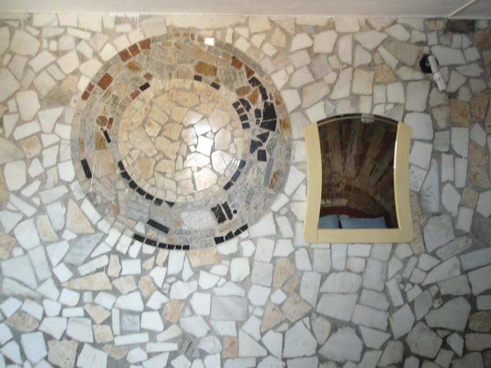 Decorative detail