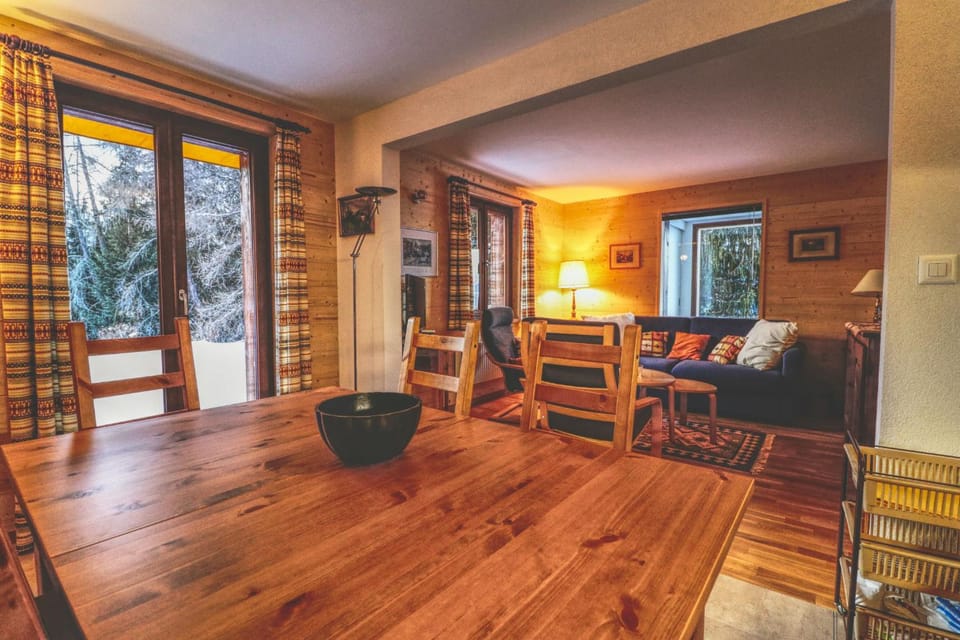 Beautiful apartment in the Mayens de Sion, 500m from the Ours piste - 4 Vallées Apartment in Sion