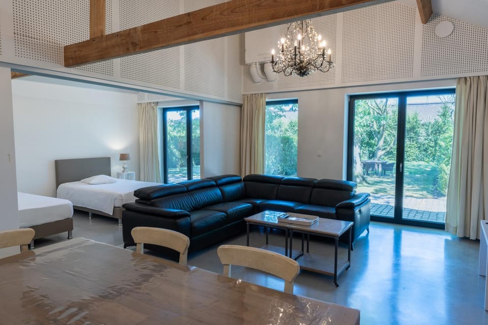 Bed, Living room, Seating area