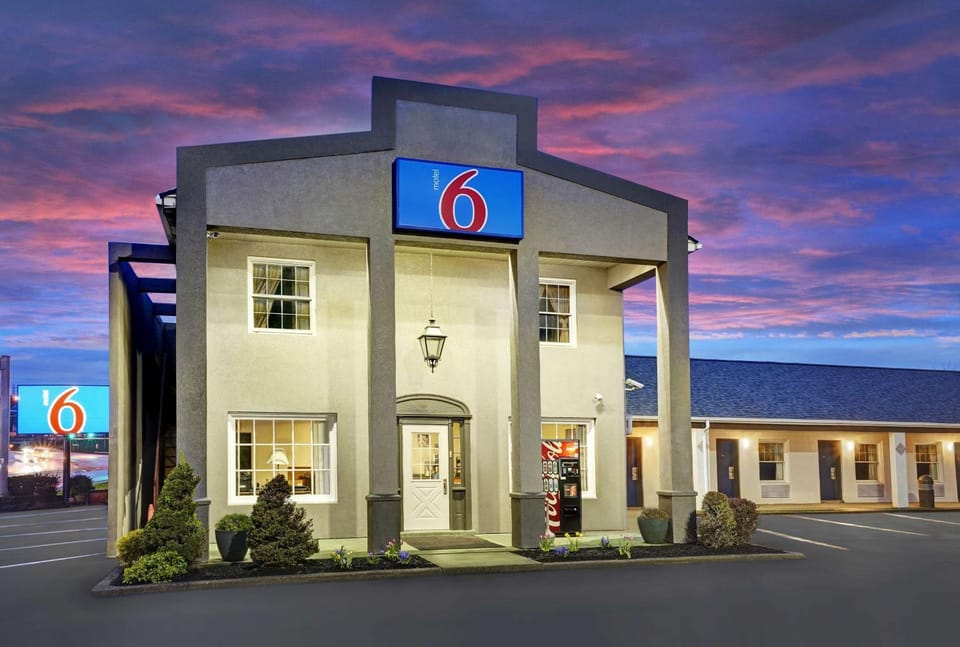 Property building, On site