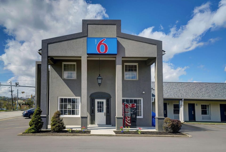 Property building, On site