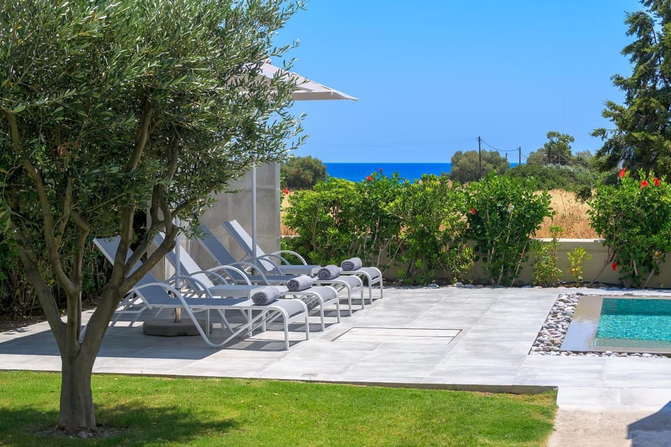 Patio, Garden, Balcony/Terrace, Sea view, Swimming pool, Swimming pool