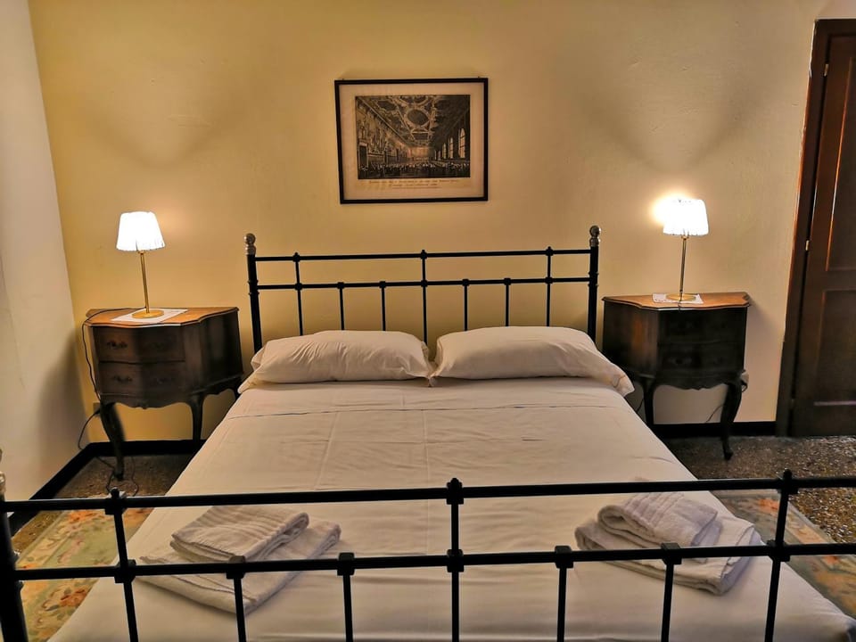 APPARTAMENTO Ruga Giuffa Apartment in Venice